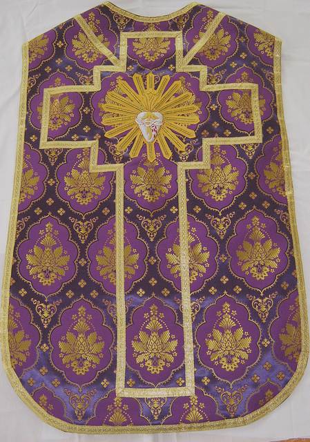 Roman Vestment Set in Ornate Russian Silk Fabric
